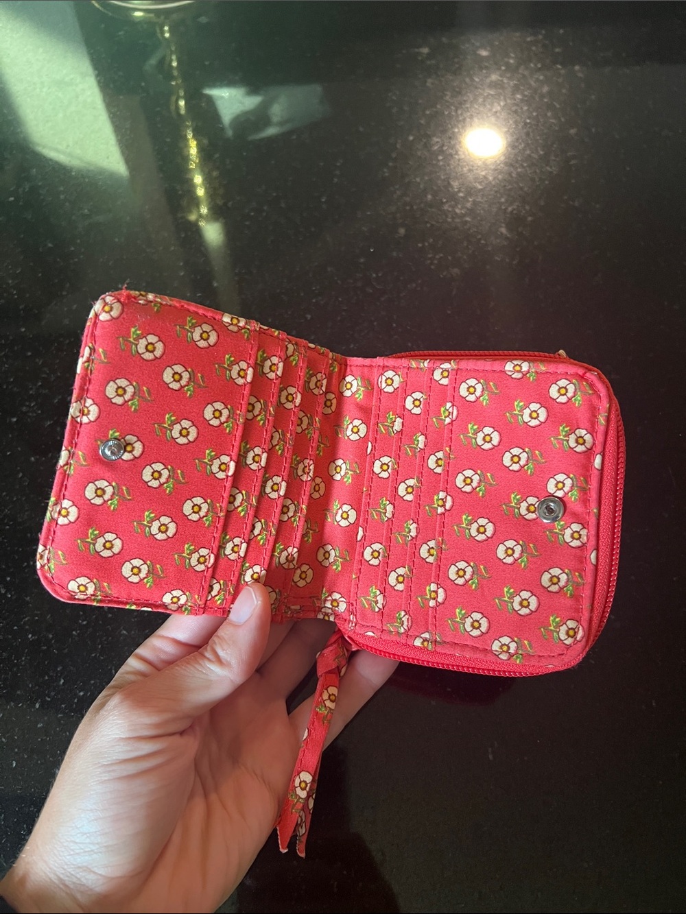 Vera Bradley Women's Premium Cotton Small Zip-Around Wallet — Tiny Poppies